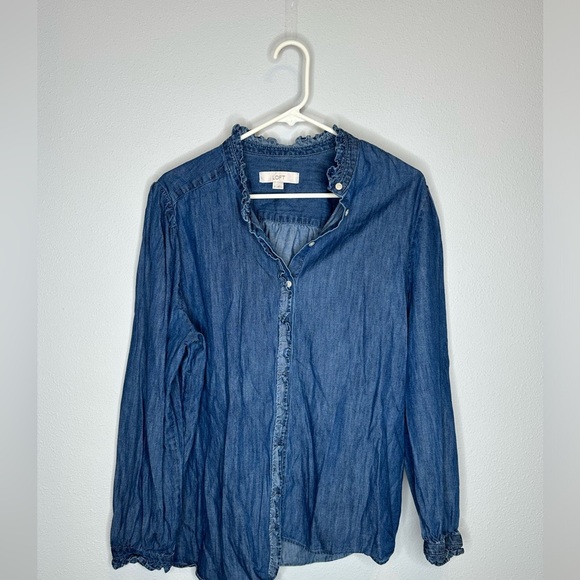 Loft Woman’s ruffle denim like Woven cotton long Sleeve XL - Picture 1 of 5